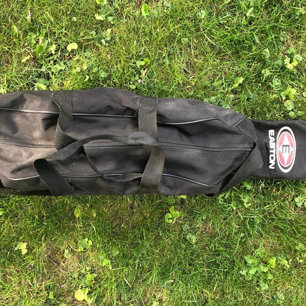 Easton Black Bat Bag